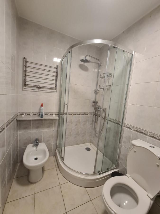 Walnut Apartment - Private Garage Сараєво Екстер'єр фото
